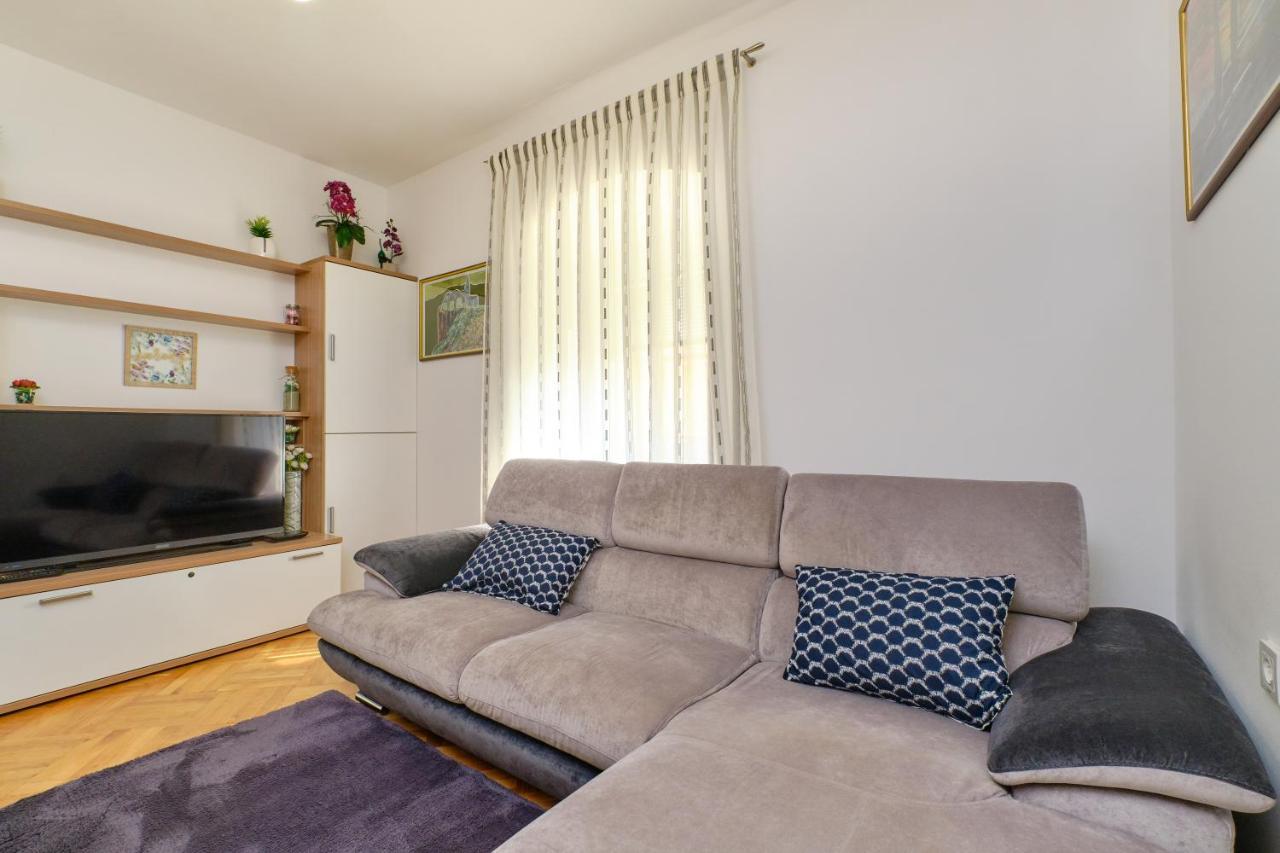 Snjezana Apartman Mali Lošinj Kültér fotó